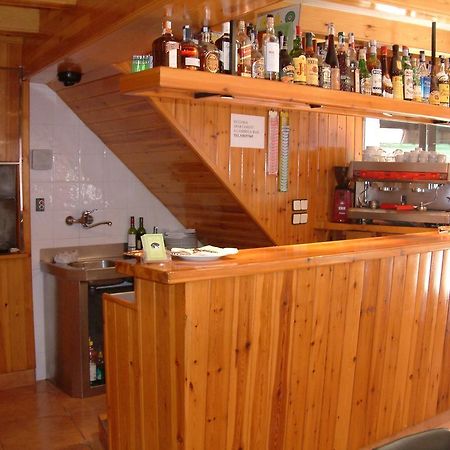 Hostal La Muntanya Castellar De N'Hug Eksteriør billede