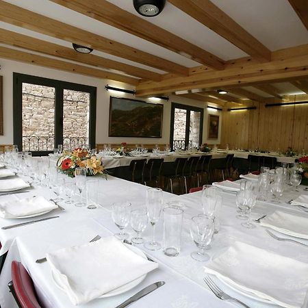 Hostal La Muntanya Castellar De N'Hug Eksteriør billede